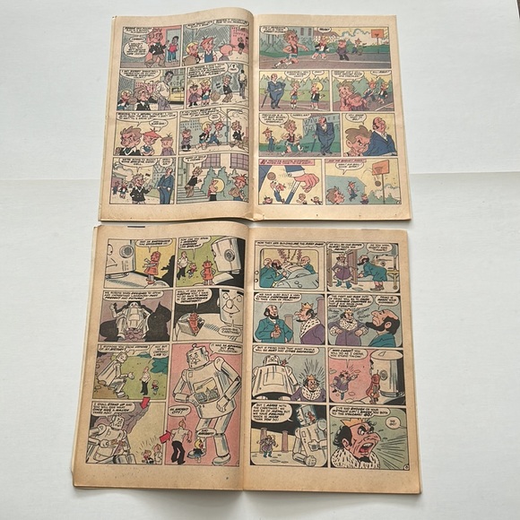 LOT OF 7 VINTAGE COMICS 70/80s (Little Lotta, Richie Rich, The Beagle Boys) - Picture 15 of 16